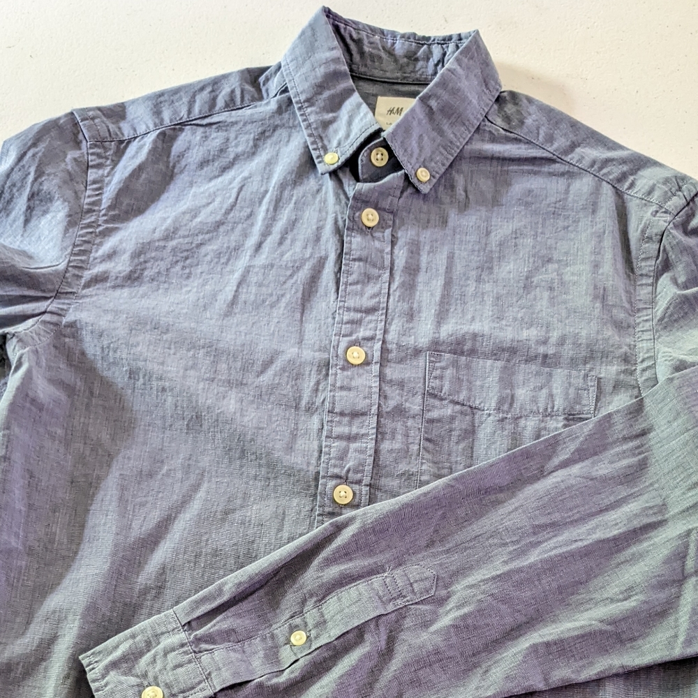 NWT Mens XS Regular Fit Chambray Button-Down Shirt